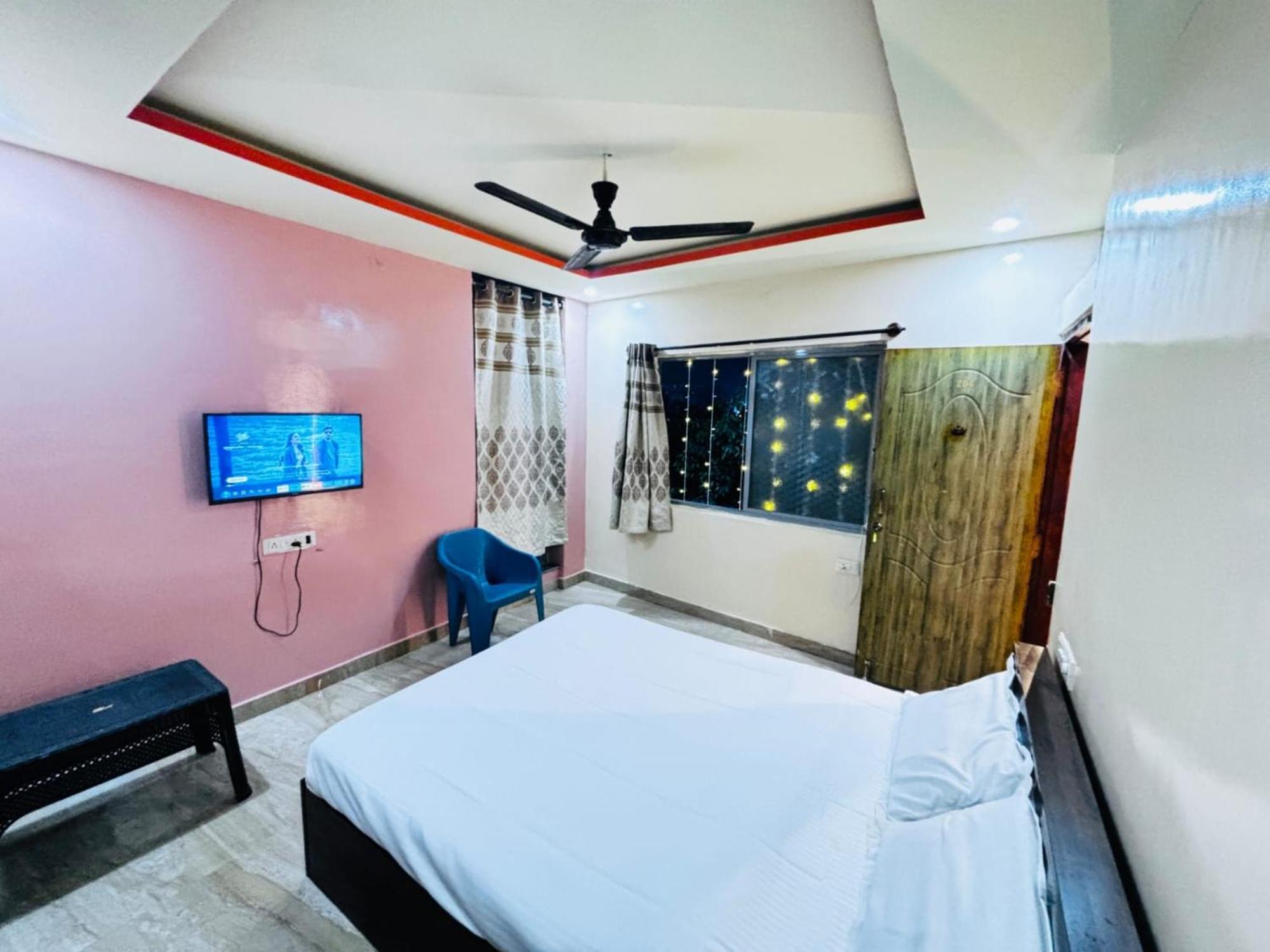 Hotel New Royal Ruby - Electronic City Phase 1 Kammasandra Экстерьер фото